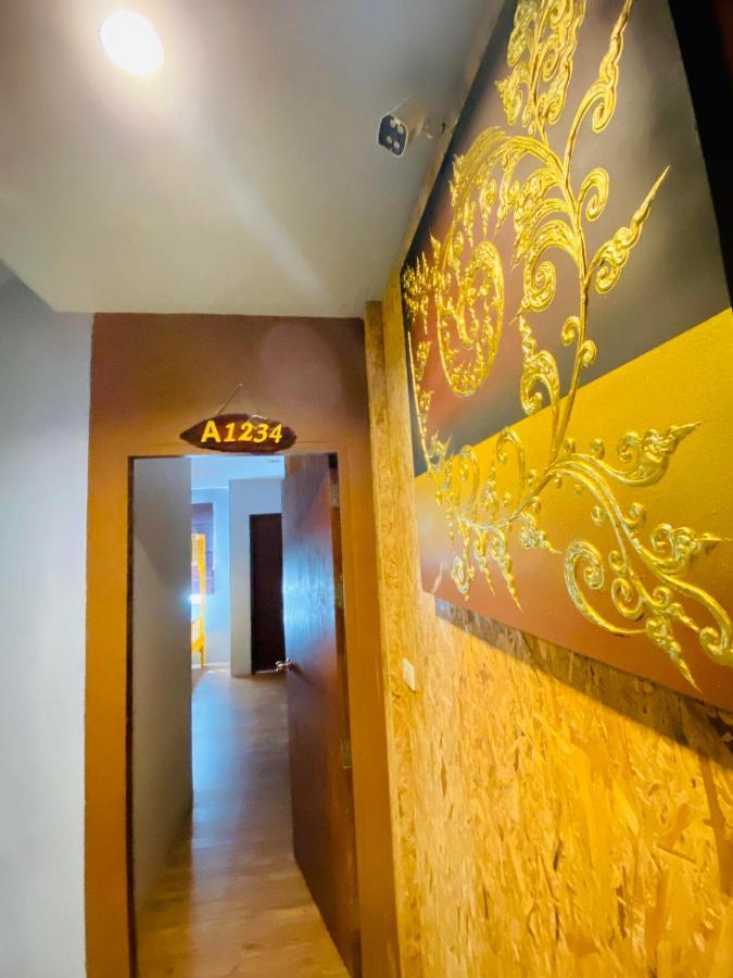 Frutta Hostel Patong ภายนอก รูปภาพ